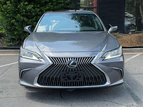 Used 2019 Lexus ES 350 w/ Premium Package FWD image 3