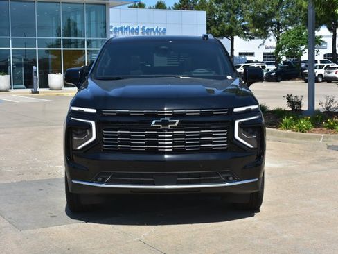 New 2026 Chevrolet Tahoe High Country AWD/4WD image 2