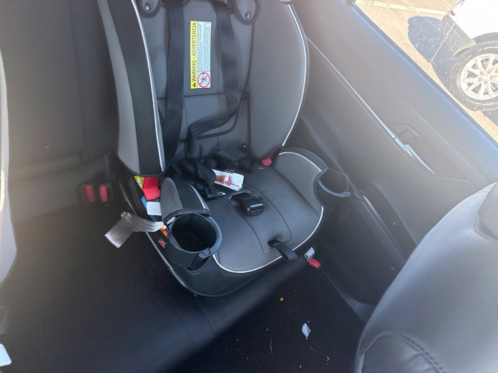 Used 2019 Toyota Camry LE FWD image 15