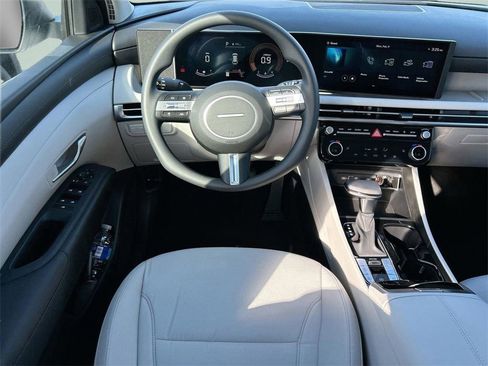 New 2026 Hyundai Tucson SEL image 13