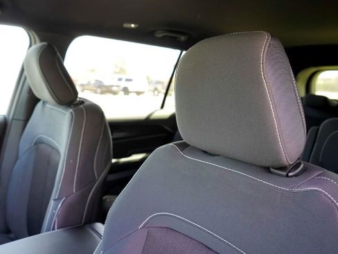 New 2026 Jeep Grand Cherokee L Laredo RWD image 11