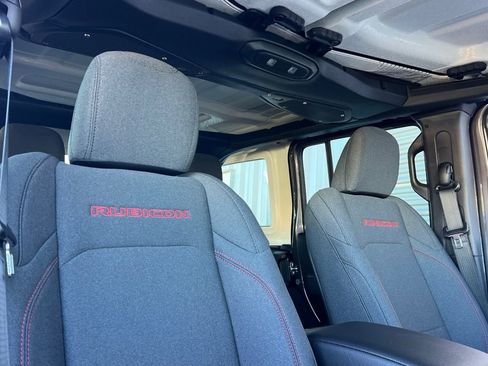 New 2026 Jeep Wrangler Unlimited Rubicon w/ Safety Group image 17