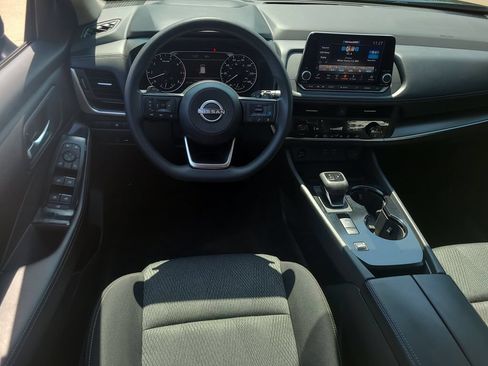 Certified 2024 Nissan Rogue SV FWD image 13
