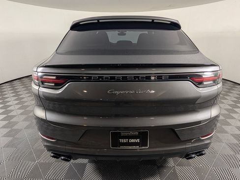 Used 2020 Porsche Cayenne Turbo AWD/4WD image 6