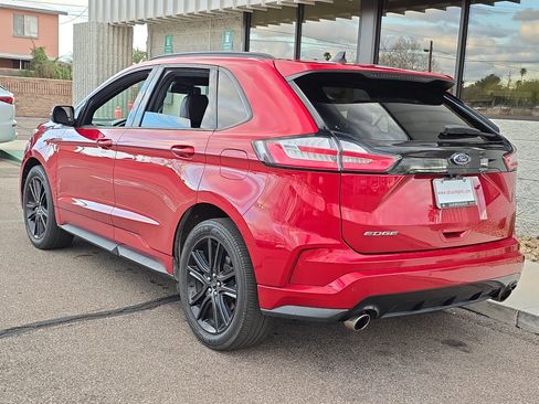 Used 2020 Ford Edge ST-Line image 5