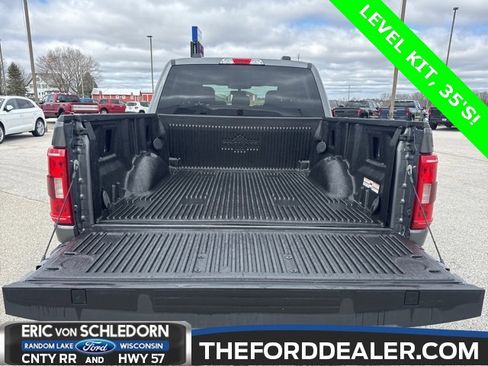 Used 2022 Ford F150 XLT image 12