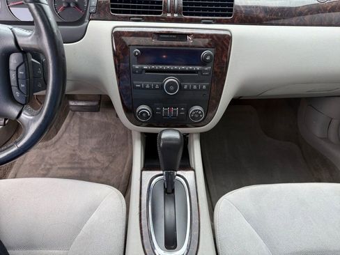 Used 2012 Chevrolet Impala LT w/ LT Sunroof Package FWD image 20