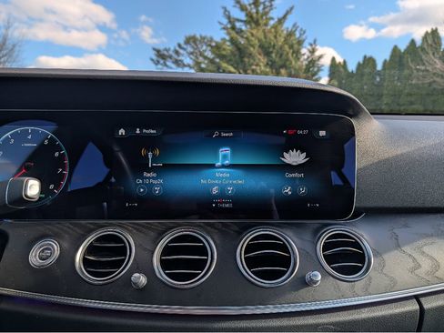 Used 2023 Mercedes-Benz E 450 4MATIC All-Terrain Wagon w/ Premium Package image 25