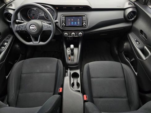 Used 2024 Nissan Kicks S image 14