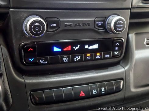 Used 2023 RAM ProMaster 2500 FWD image 14