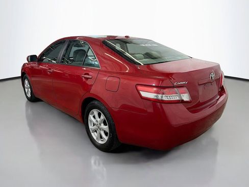 Used 2011 Toyota Camry LE w/ LE Extra-Value Pkg FWD image 8