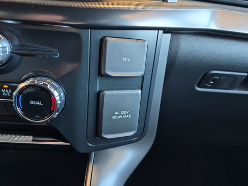 New 2025 Ford F150 Lariat w/ Equipment Group 501A Mid image 32