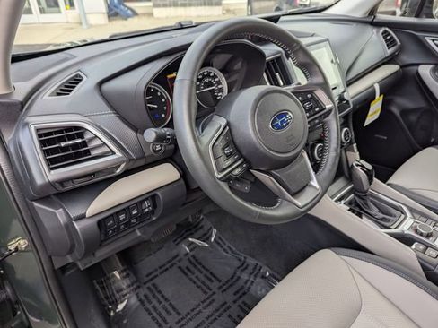 Used 2023 Subaru Forester Limited image 7