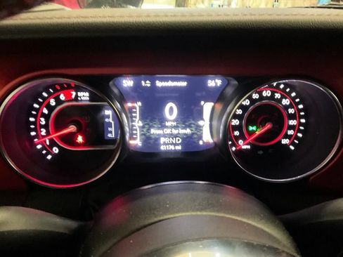 Used 2020 Jeep Wrangler Unlimited Rubicon AWD/4WD image 6