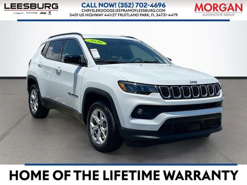 Used 2026 Jeep Compass Latitude AWD/4WD image 1