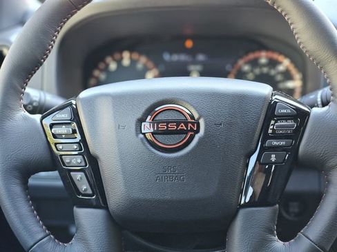 New 2026 Nissan Frontier PRO-4X w/ Pro-4x Convenience Package image 15