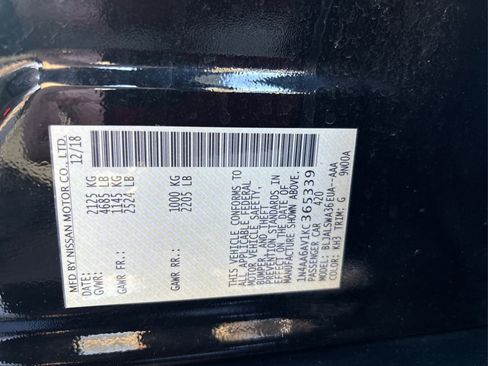 Used 2019 Nissan Maxima SR w/ Premium Package image 16