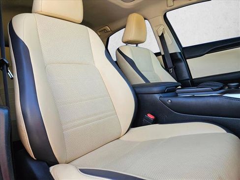 Used 2016 Lexus NX 200t FWD image 19