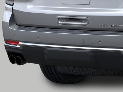 New 2025 Chevrolet Suburban Premier image 14