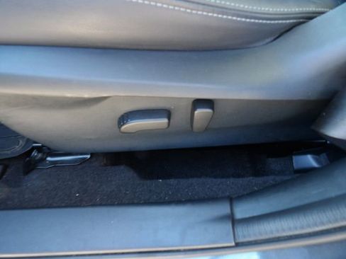 Used 2023 Subaru Impreza 2.0i Limited image 28