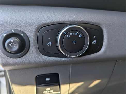 Used 2024 Ford Transit 250 148 Medium Roof Extended AWD image 13