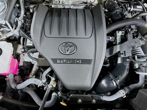 Used 2025 Toyota Grand Highlander FWD image 34