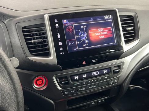 Used 2020 Honda Ridgeline Sport image 21