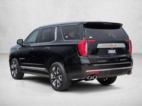 Used 2021 GMC Yukon Denali w/ Denali Premium Package AWD/4WD image 8