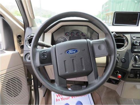 Used 2008 Ford F350 XLT image 9