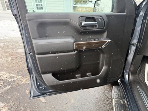 Used 2020 Chevrolet Silverado 1500 LT w/ All-Star Edition image 15