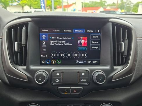 Used 2024 GMC Terrain AT4 w/ Infotainment Package II AWD/4WD image 20