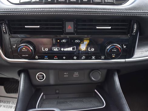 Used 2023 Nissan Rogue Platinum w/ Platinum Premium Package FWD image 44