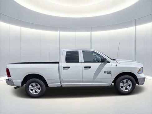 Certified 2024 RAM 1500 Classic SLT AWD/4WD image 3