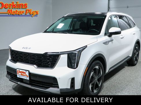 Used 2025 Kia Sorento EX w/ EX Panoramic Sunroof Package AWD/4WD image 1