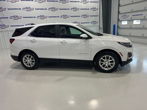 Used 2022 Chevrolet Equinox LT FWD image 7