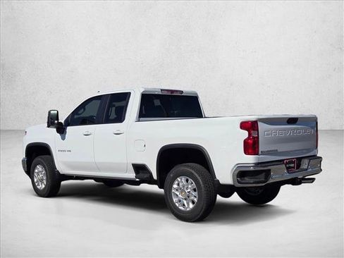 New 2026 Chevrolet Silverado 2500 LT image 10
