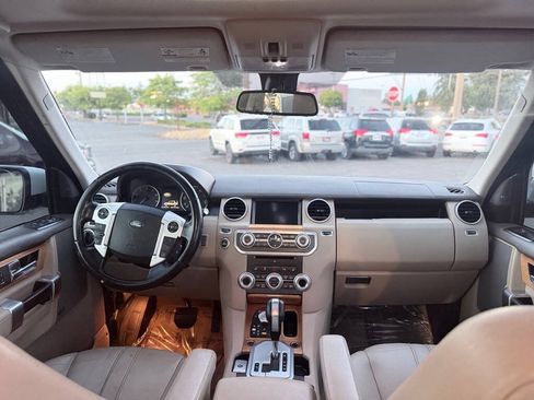Used 2013 Land Rover LR4 HSE AWD/4WD image 23