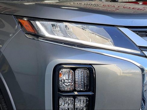 Used 2025 Mitsubishi Outlander Sport ES AWD/4WD image 27
