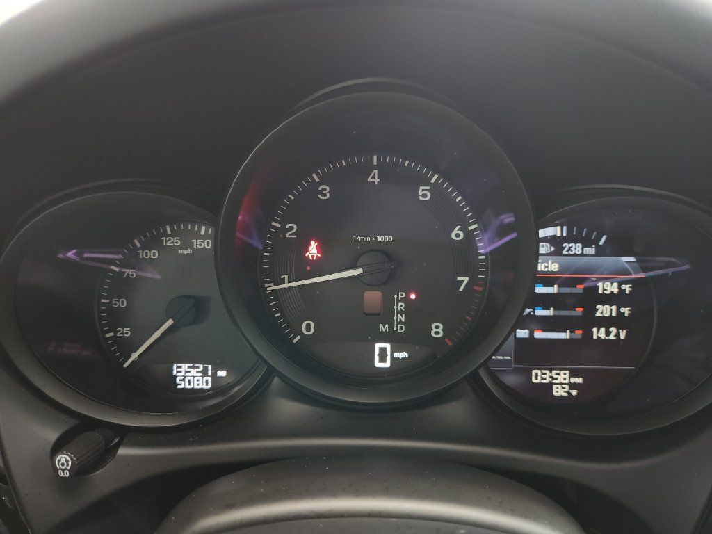 Used 2024 Porsche Macan Turbo AWD/4WD image 14