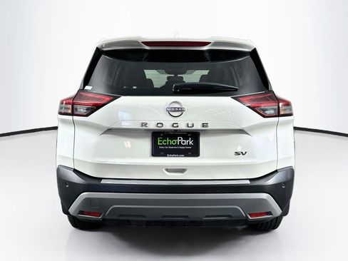 Used 2023 Nissan Rogue SV FWD image 7