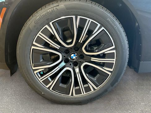 Used 2026 BMW X3 xDrive30i w/ Premium Package AWD/4WD image 32