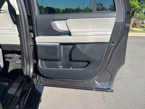 Used 2025 Ford Expedition Max Active AWD/4WD image 21