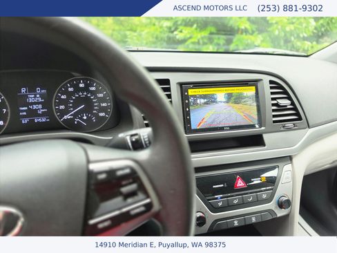 Used 2017 Hyundai Elantra SE FWD image 15