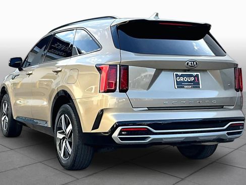 Used 2021 Kia Sorento S w/ Panoramic Sunroof Package FWD image 12