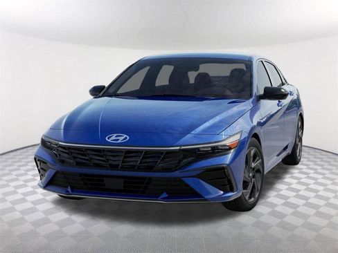 New 2026 Hyundai Elantra Sport FWD image 6