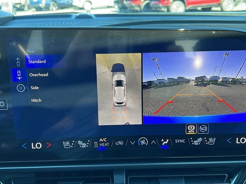 New 2026 Chevrolet Equinox EV RS w/ Convenience Package II AWD/4WD image 23