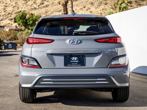 Used 2023 Hyundai Kona SEL w/ Cargo Package FWD image 11