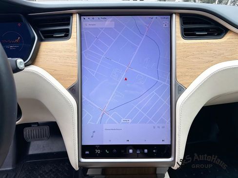 Used 2021 Tesla Model S Long Range AWD/4WD image 19