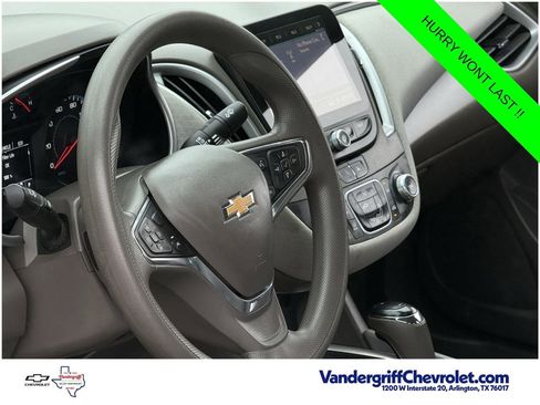 Used 2020 Chevrolet Malibu LS w/ Driver Confidence Package II FWD image 11