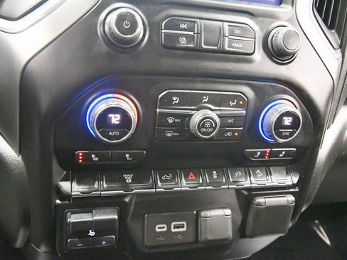 Used 2023 Chevrolet Silverado 2500 LT image 23